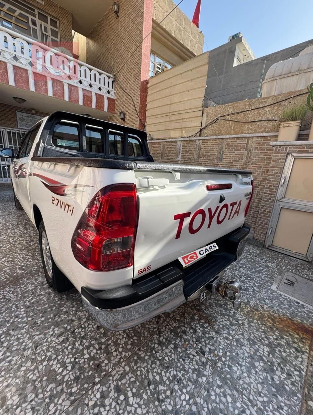 تويوتا هايلوكس